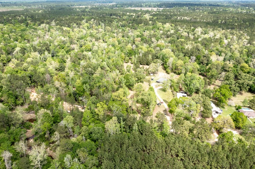 708 County Road 2307, Cleveland, Texas