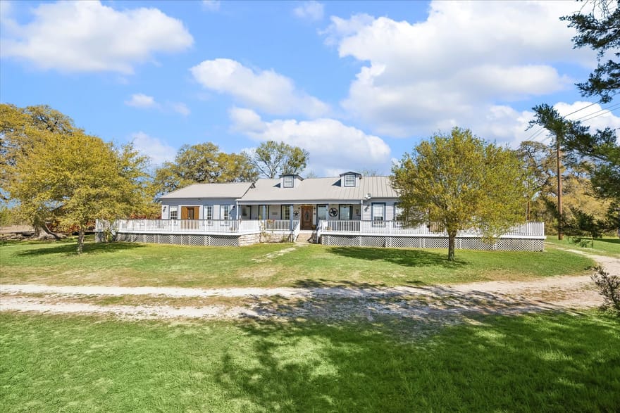10137 Fm-390, Burton, Texas
