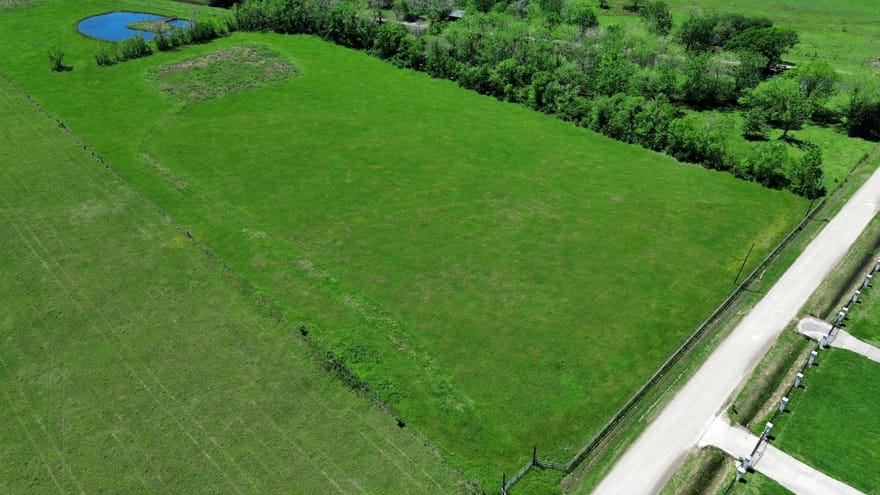 8205 County Road 605, Dayton, Texas