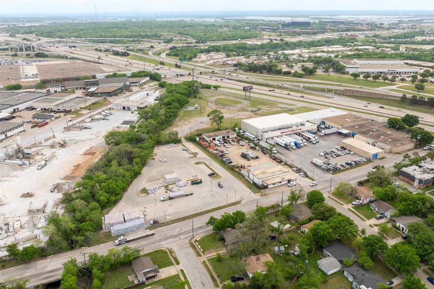 600 Loop 820, Fort Worth, Texas