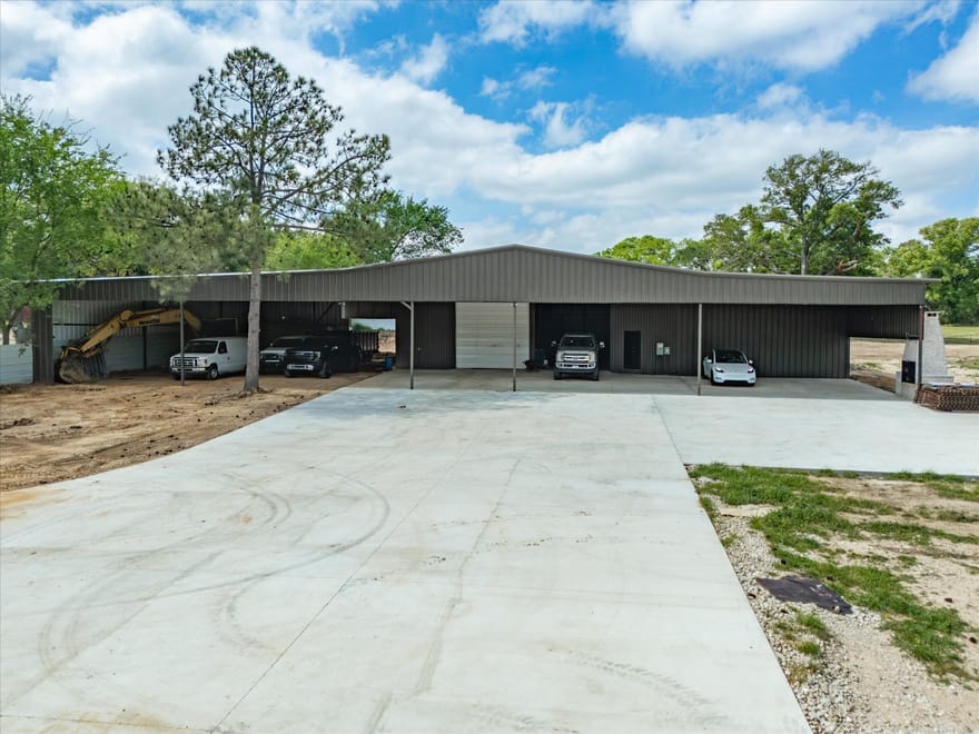 603 S Houston Street, Edgewood, Texas