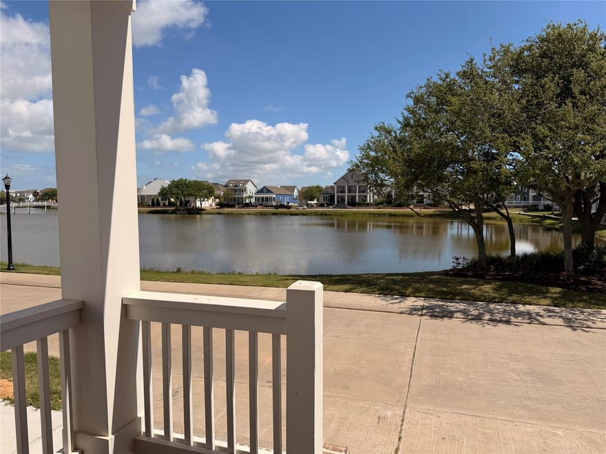6 Westwind Road, Galveston, Texas