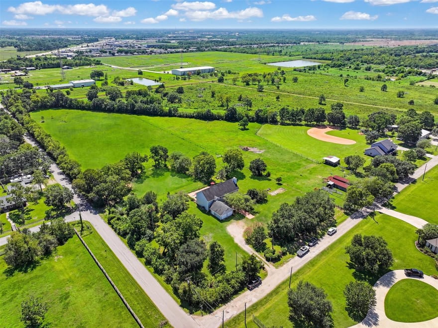 Hollier Road, Friendswood, Texas