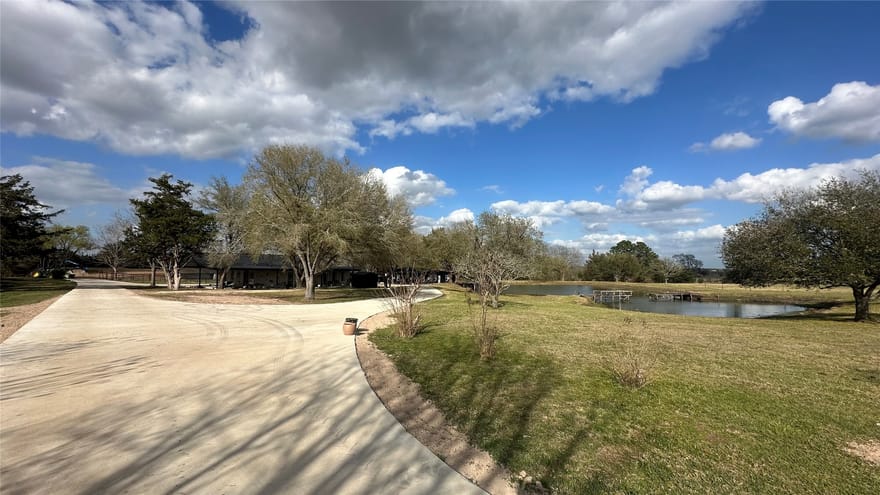 7399 County Road 215, Anderson, Texas