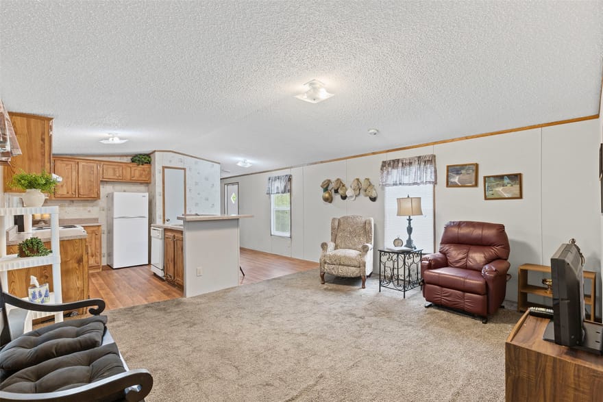 167 Hcr 4105, Covington, Texas