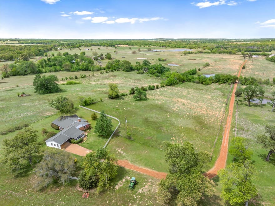 1421 Vz County Road 2319, Canton, Texas