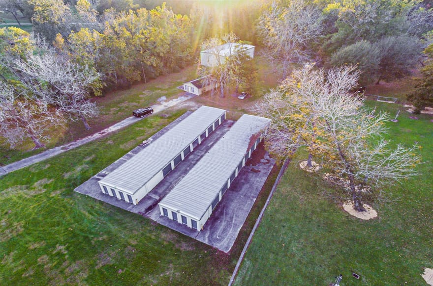 1609 Lakeland Drive, Liberty, Texas
