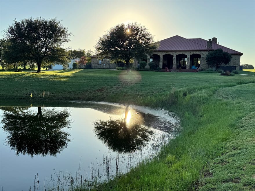 1561 Fm 934, Blum, Texas