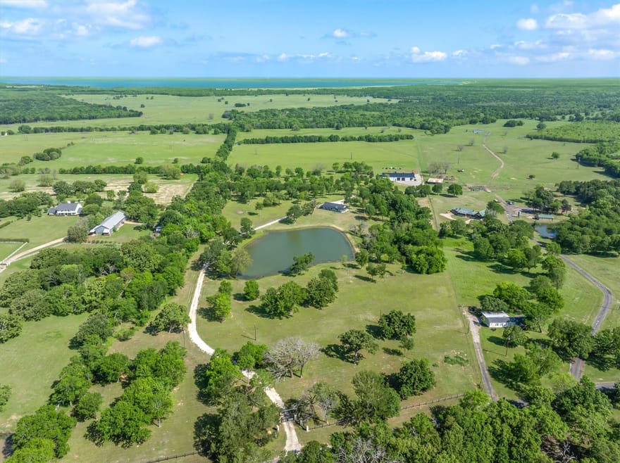 1189 Vz County Road 3702, Edgewood, Texas