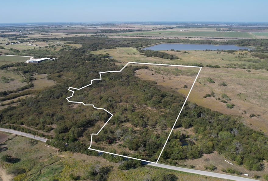 11 Old Tioga Road, Gunter, Texas