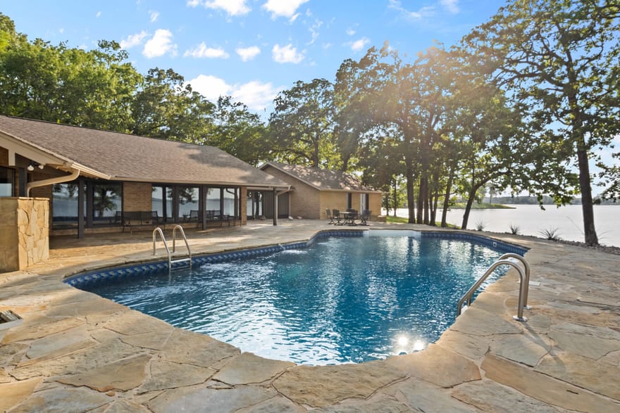 360 County Road 2136, Pittsburg, Texas