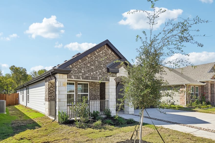 352 Sun Harvest Drive, Royse City, Texas