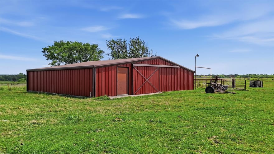 562 Lazy S Ranch Road, Gunter, Texas