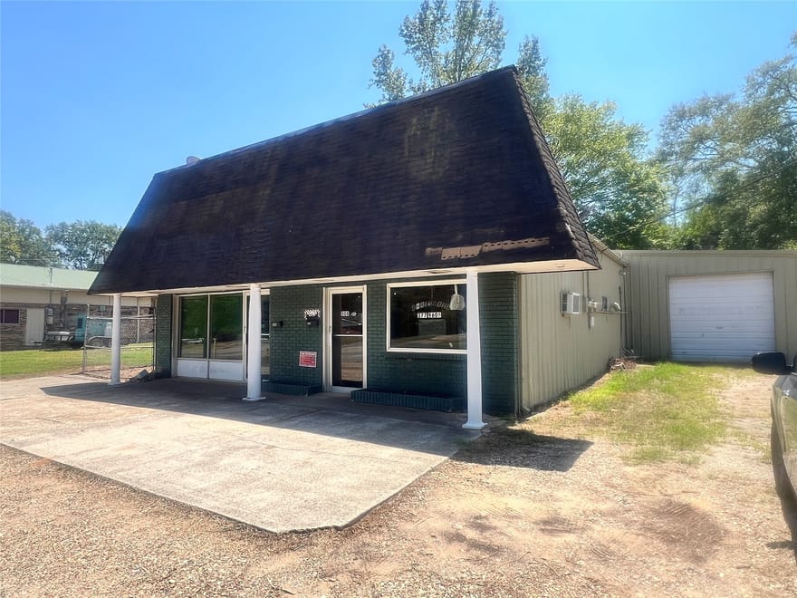 906 Shreveport Road, Minden, Louisiana