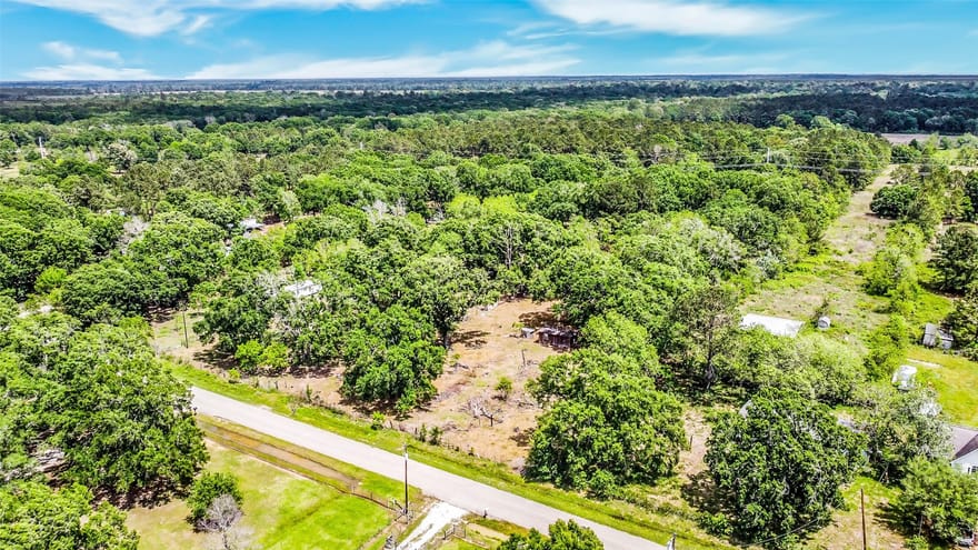198 County Road 6881, Dayton, Texas