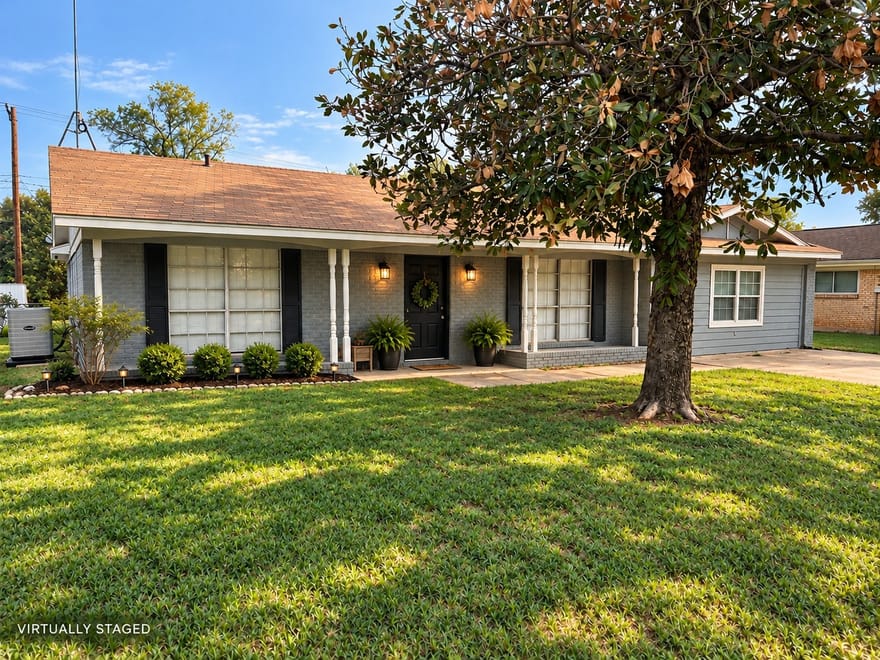 2809 N Murco Drive, Mineral Wells, Texas