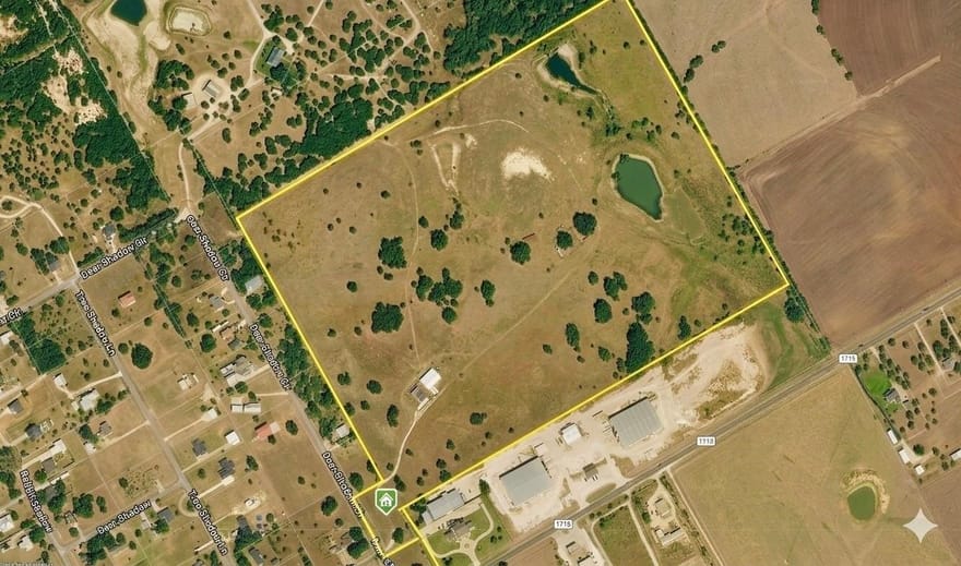 277 Deer Shadow Circle, Whitney, Texas