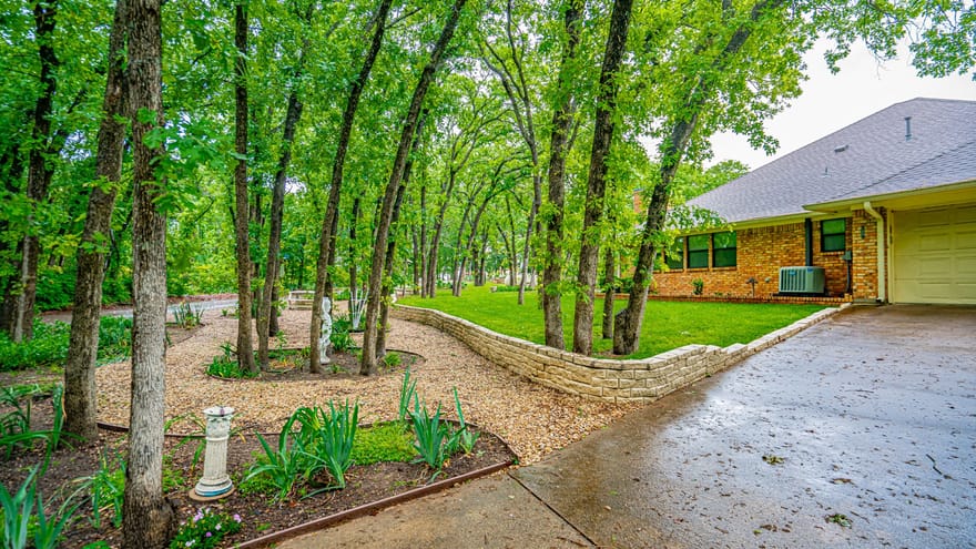 6520 Fall Creek Highway, Granbury, Texas