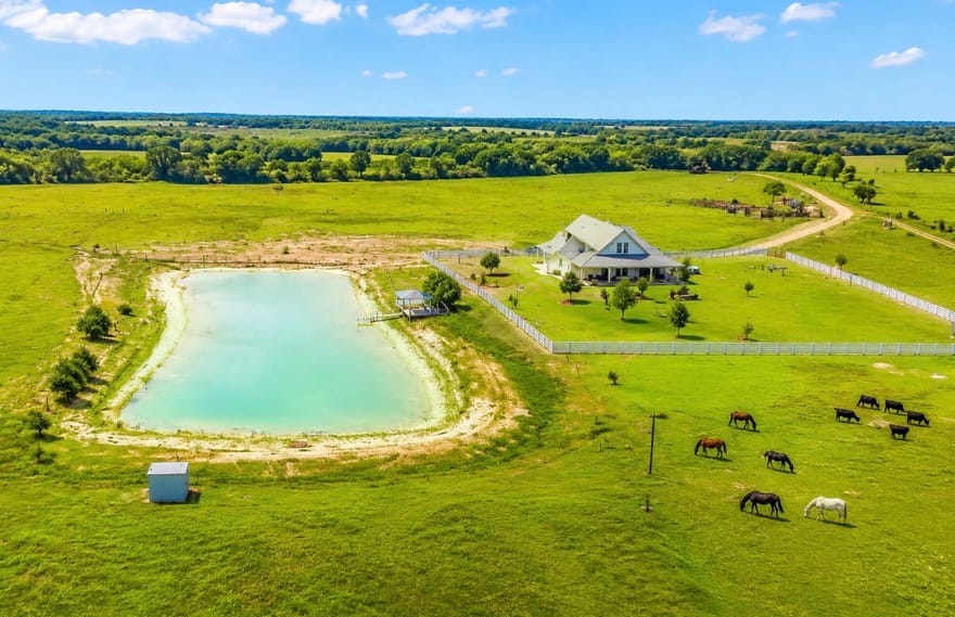 1048 11th Street, Garwood, Texas