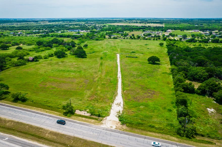 1440 S Broadway Street, Joshua, Texas