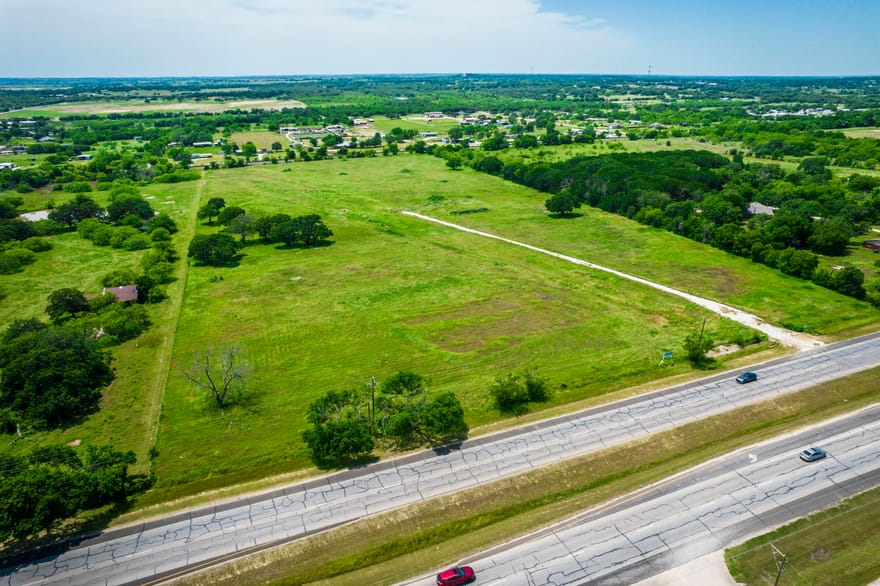 1440 S Broadway Street, Joshua, Texas