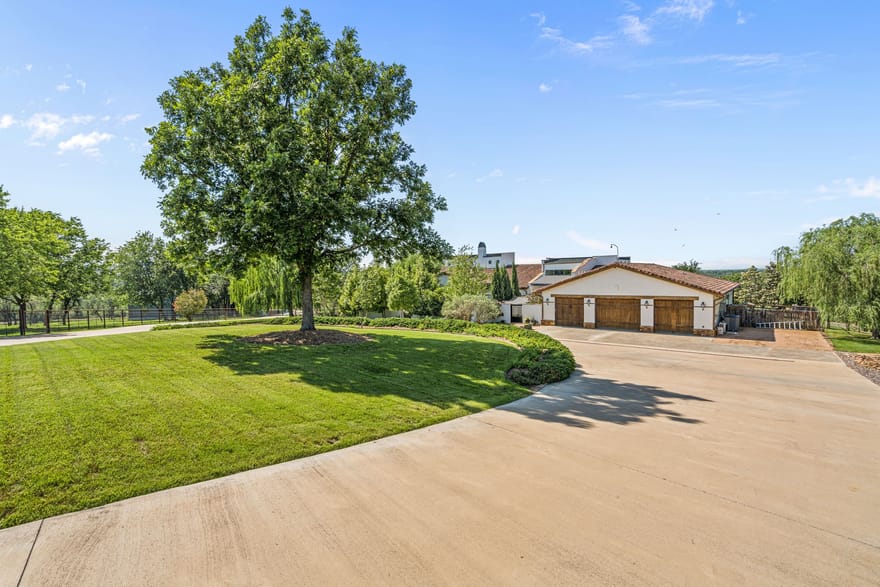 321 Verna Trail, Fort Worth, Texas