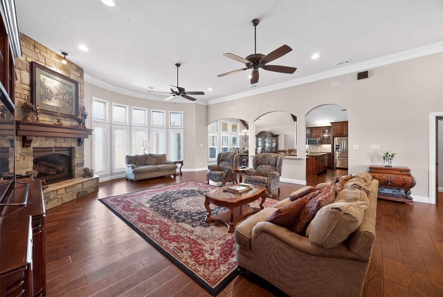 128 Whispering Winds Drive, Gunter, Texas