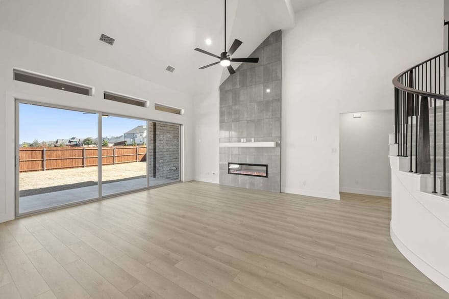 1205 Dolly Drive, Burleson, Texas