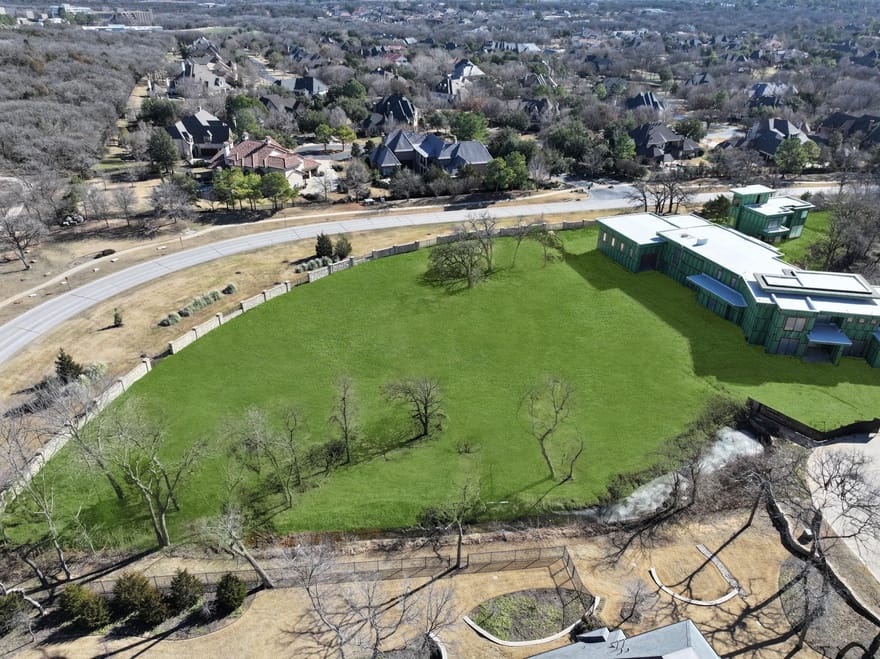 1802 Scenic Circle, Westlake, Texas