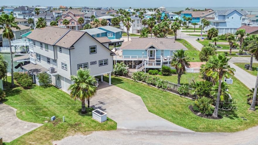 4319 Spanish Main, Jamaica Beach, Texas