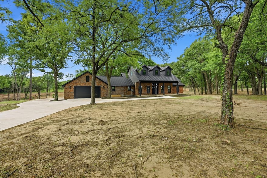 410 Arkansas Rd, Sadler, Texas