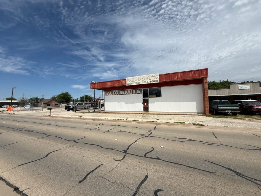 881 Pine Street, Abilene, Texas