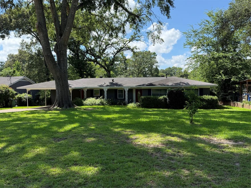 924 Poleman Road, Shreveport, Louisiana