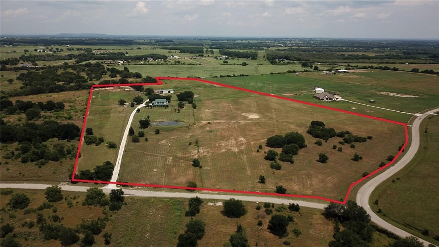 2901 Wind Mill Court, Tolar, Texas