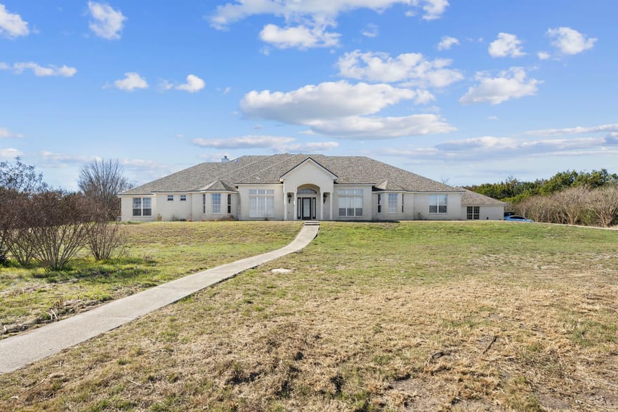 2383 Pecan Creek Road, Killeen, Texas