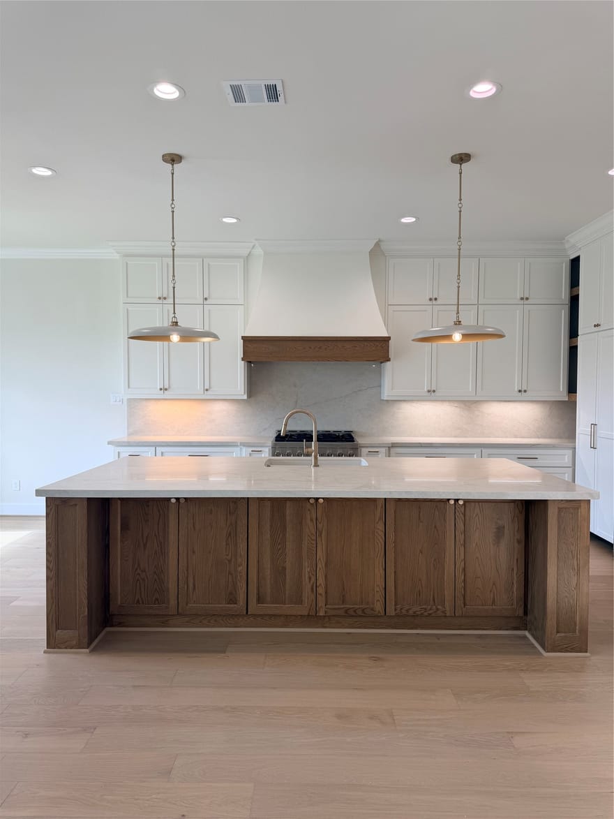 1727 South Pointe, Friendswood, Texas