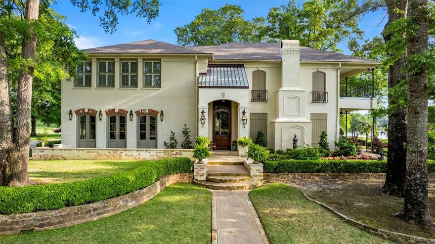 3920 Smelley Road, Longview, Texas