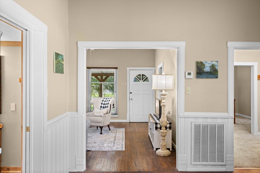 1195 County Road 161, Rock Island, Texas