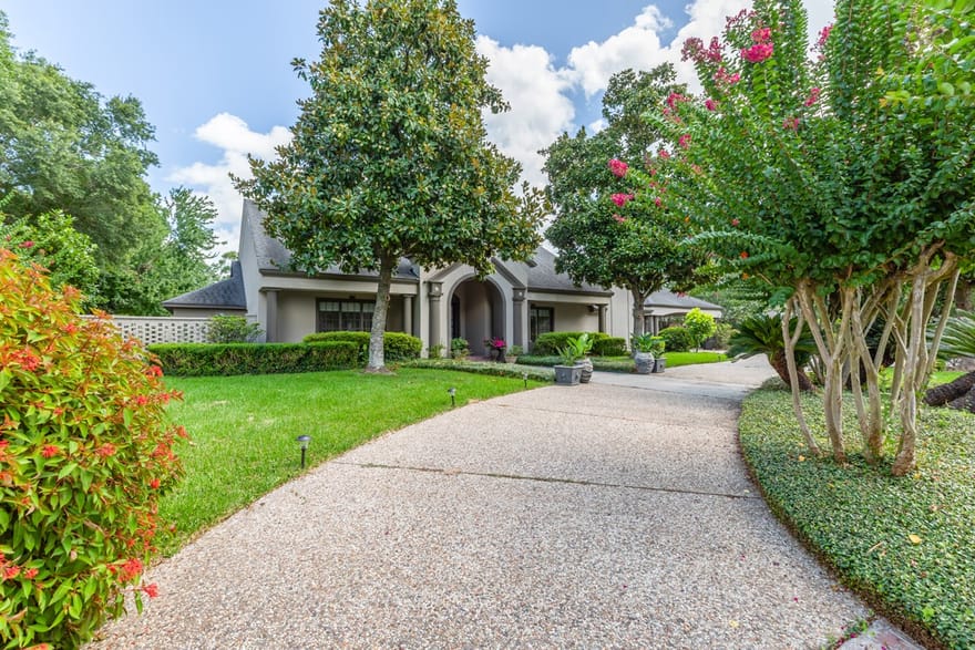 12 Bayou Bend, Beaumont, Texas