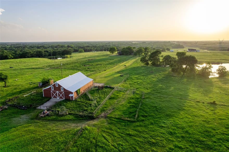 14867 FM 274, Ravenna, Texas