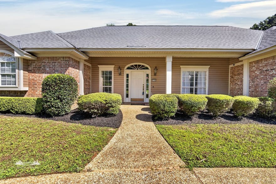 5540 Bent Tree Drive, Shreveport, Louisiana