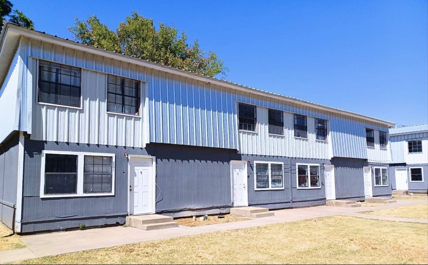 208 N Church Street, Hillsboro, Texas