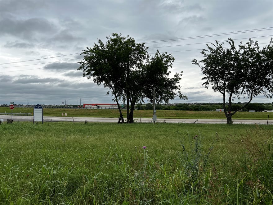 13501 Bates Aston Road, Haslet, Texas