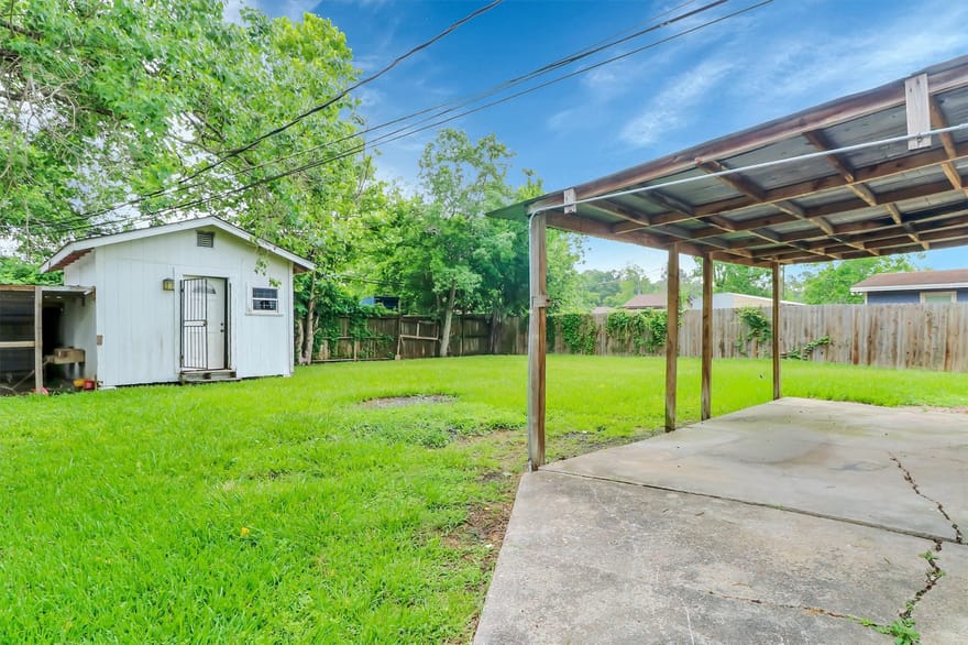9327 Homewood Lane, Houston, Texas