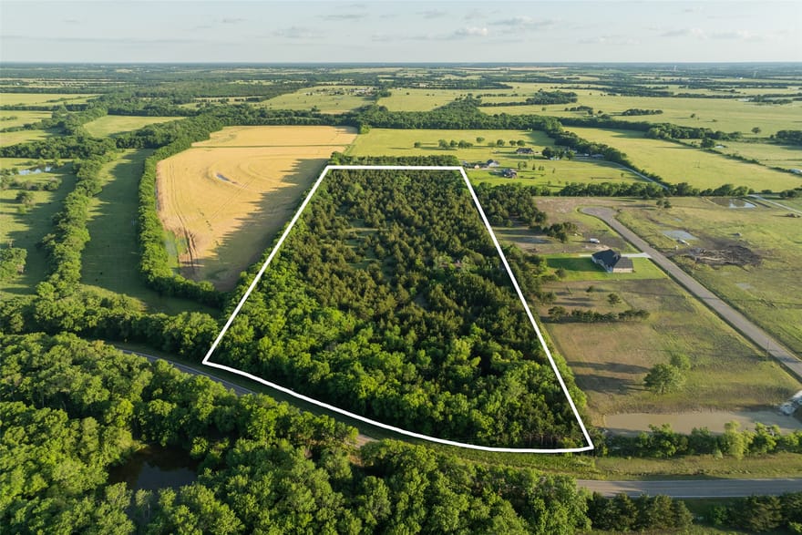 3150 Fm 272, Celeste, Texas