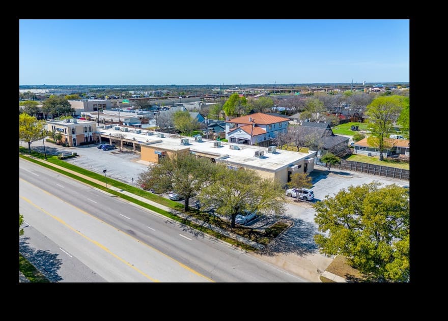 1340 S Main Street, Grapevine, Texas