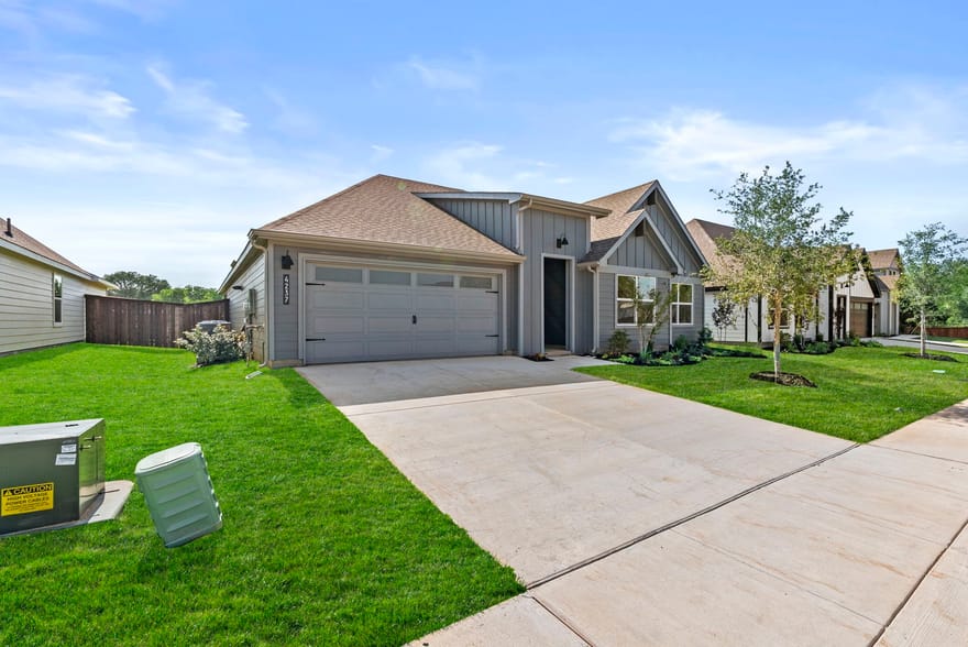 4237 Cornerstone Circle, Granbury, Texas