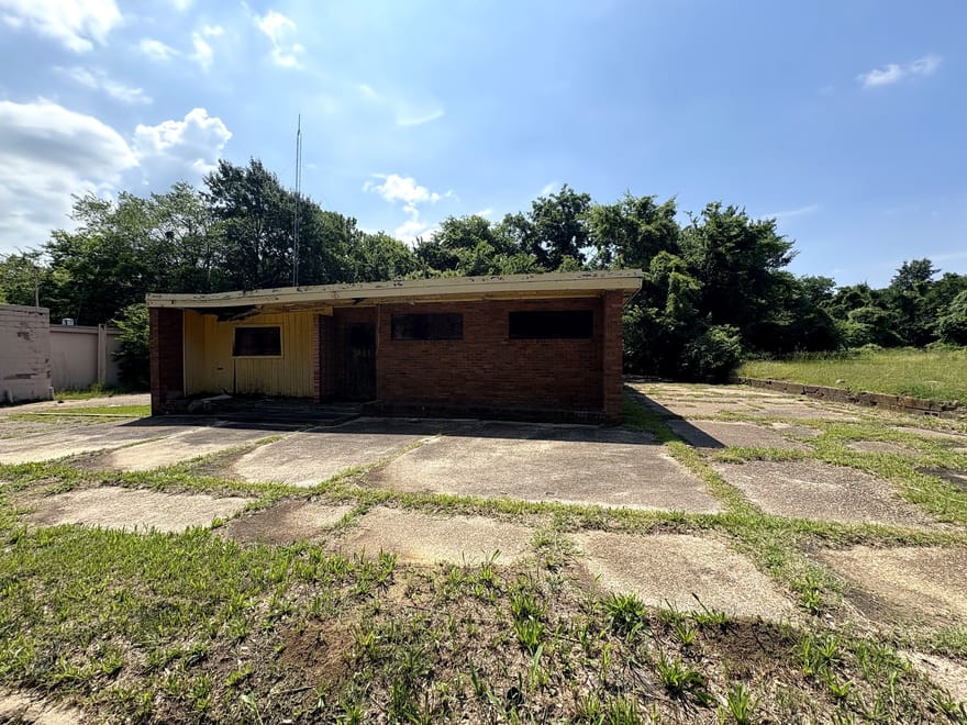 1319 Milam Street, Shreveport, Louisiana