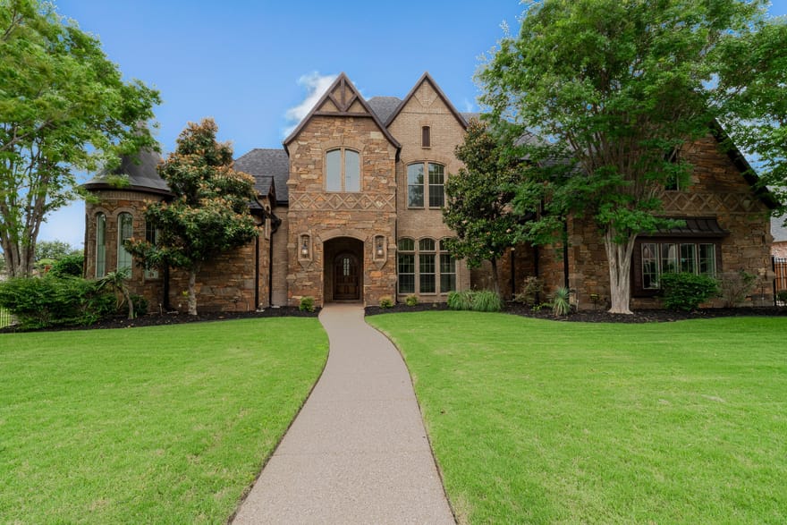 132 Londonberry Terrace, Southlake, Texas