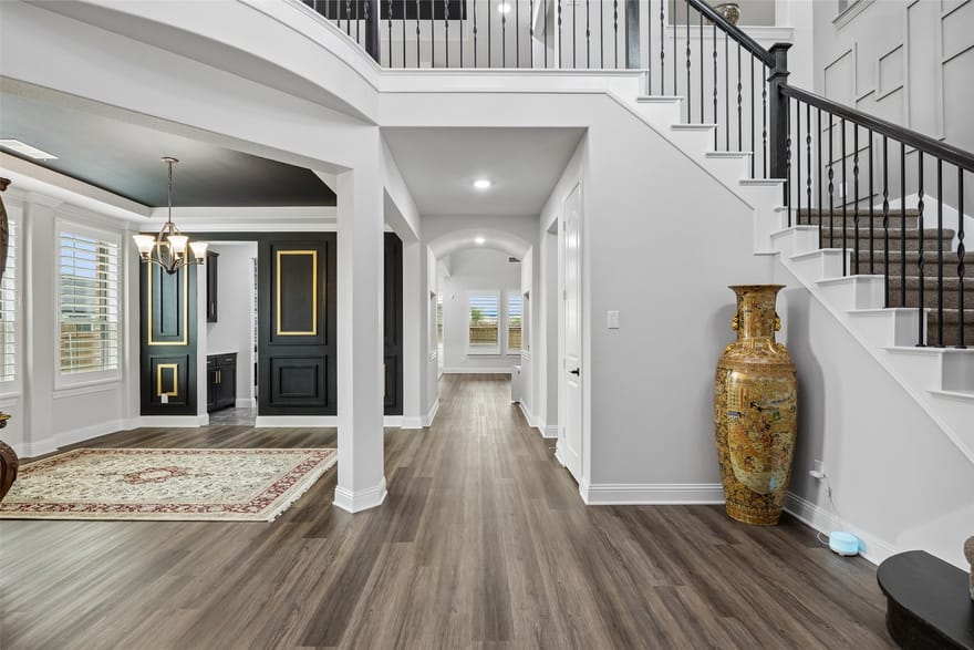 1800 Tall Grass Court, Mansfield, Texas